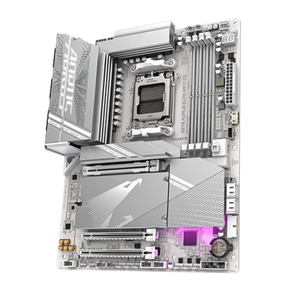 Mainboard GIGABYTE AMD X870E SAM5 ATX Memory DDR5 Memory slots 4 1xPCI-Express 3.0 2x 1xPCI-Express 4.0 4x	 1xPCI-Express 5.0 16x 4xM.2 1xHDMI 4xUSB 2.0 6xUSB 3.2 2xUSB-C 1xOptical S/PDIF 1xRJ45 2xAudio port X870AELITEWF7ICE - Image 4