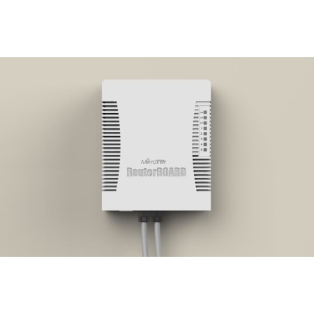NET ROUTER 10/100/1000M 5PORT/HEX POE RB960PGS MIKROTIK - Image 4