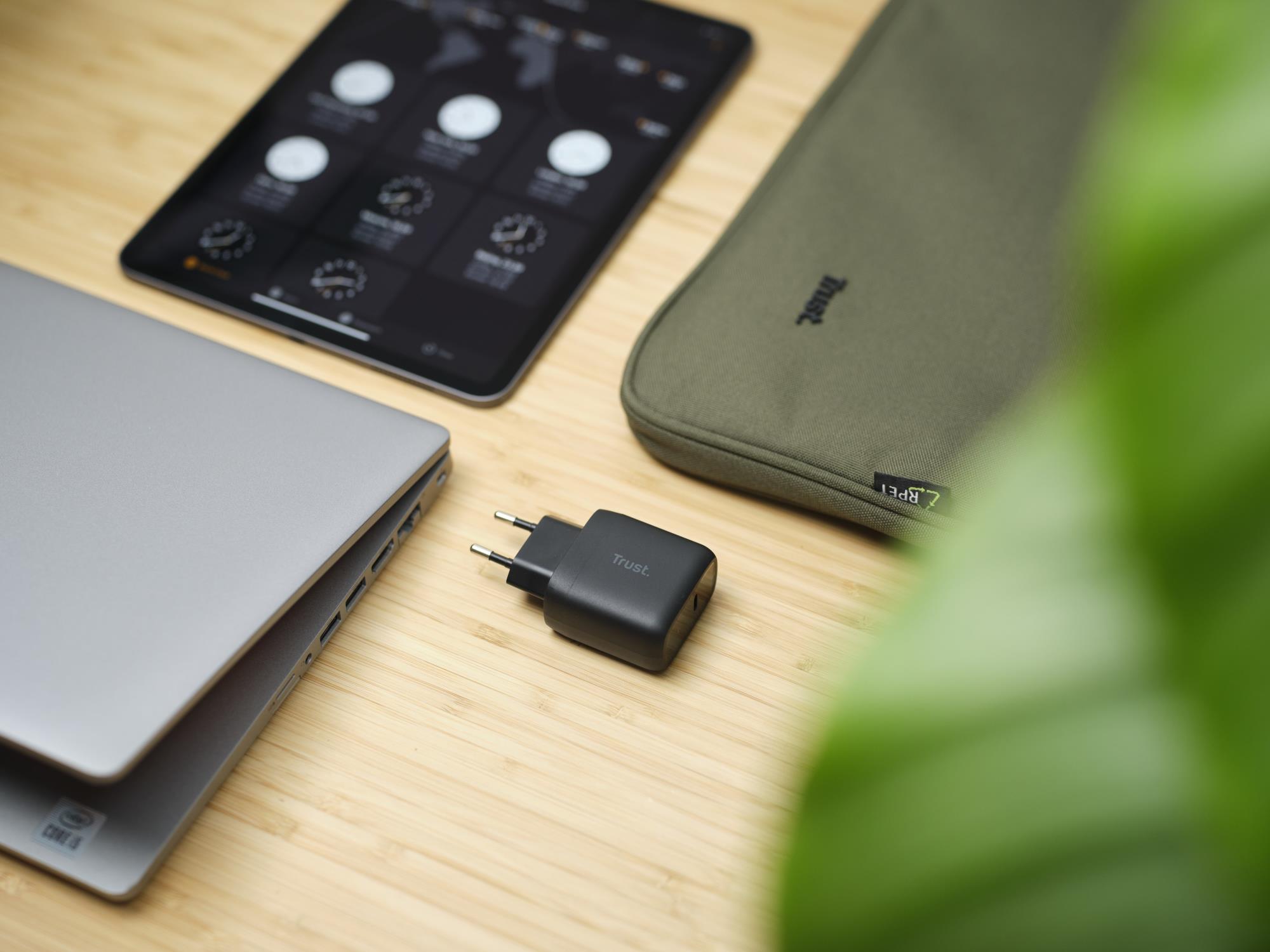 MOBILE CHARGER WALL 45W/MAXO 24816 TRUST - Image 11