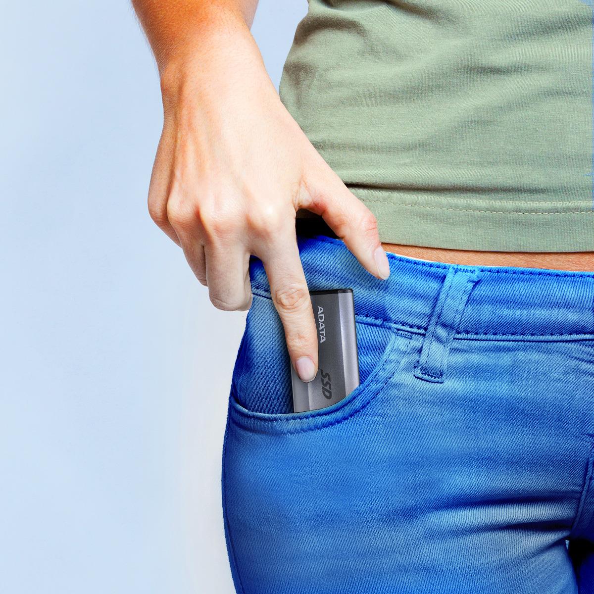 External SSD ADATA SE880 1TB USB-C Write speed 2000 MBytes/sec Read speed 2000 MBytes/sec AELI-SE880-1TCGY - Image 10