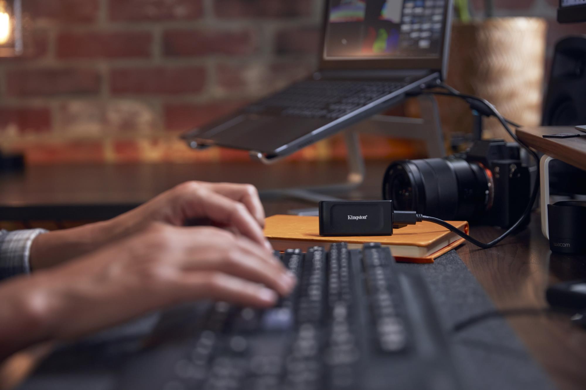 External SSD KINGSTON XS1000 2TB USB 3.2 Write speed 1000 MBytes/sec Read speed 1050 MBytes/sec SXS1000/2000G - Image 8