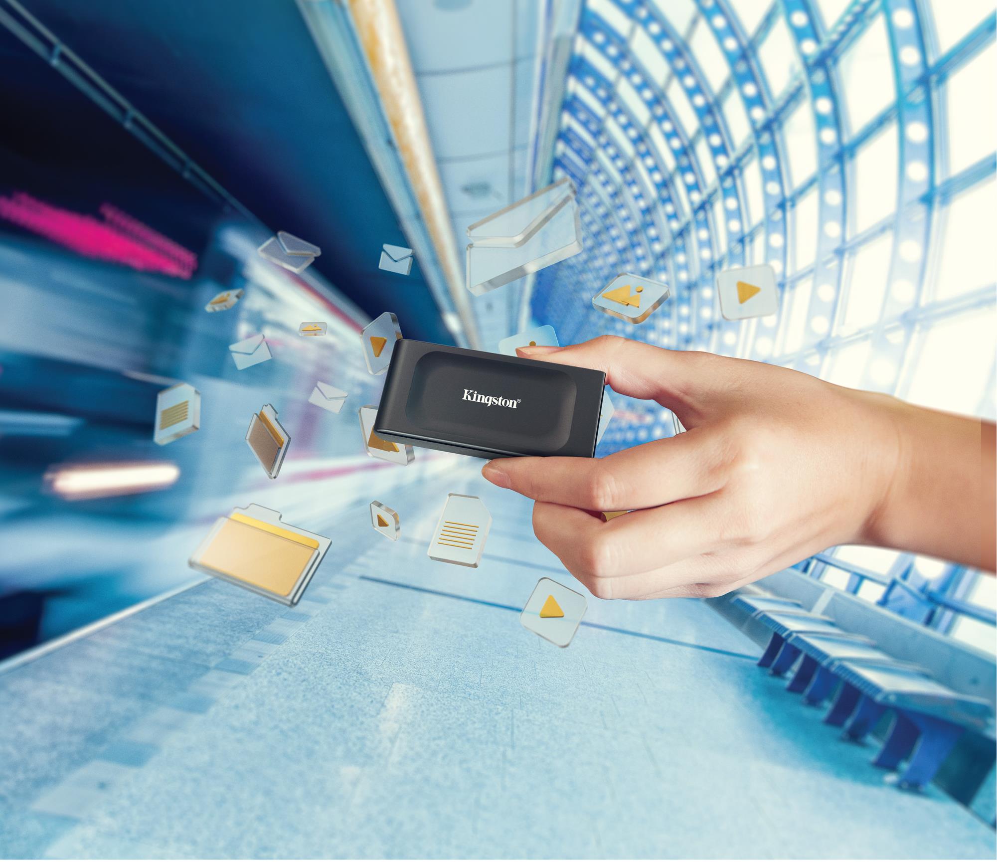 External SSD KINGSTON XS1000 2TB USB 3.2 Write speed 1000 MBytes/sec Read speed 1050 MBytes/sec SXS1000/2000G - Image 13